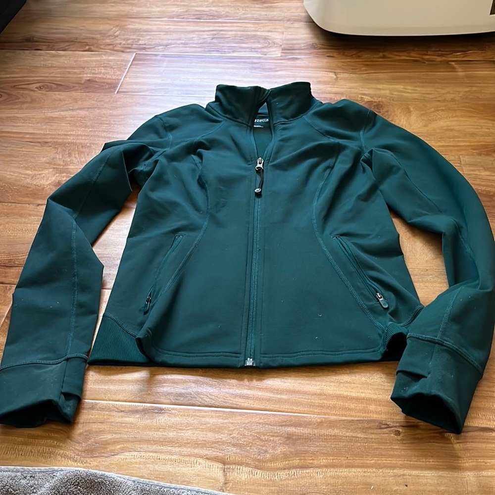 Zella zip up jacket